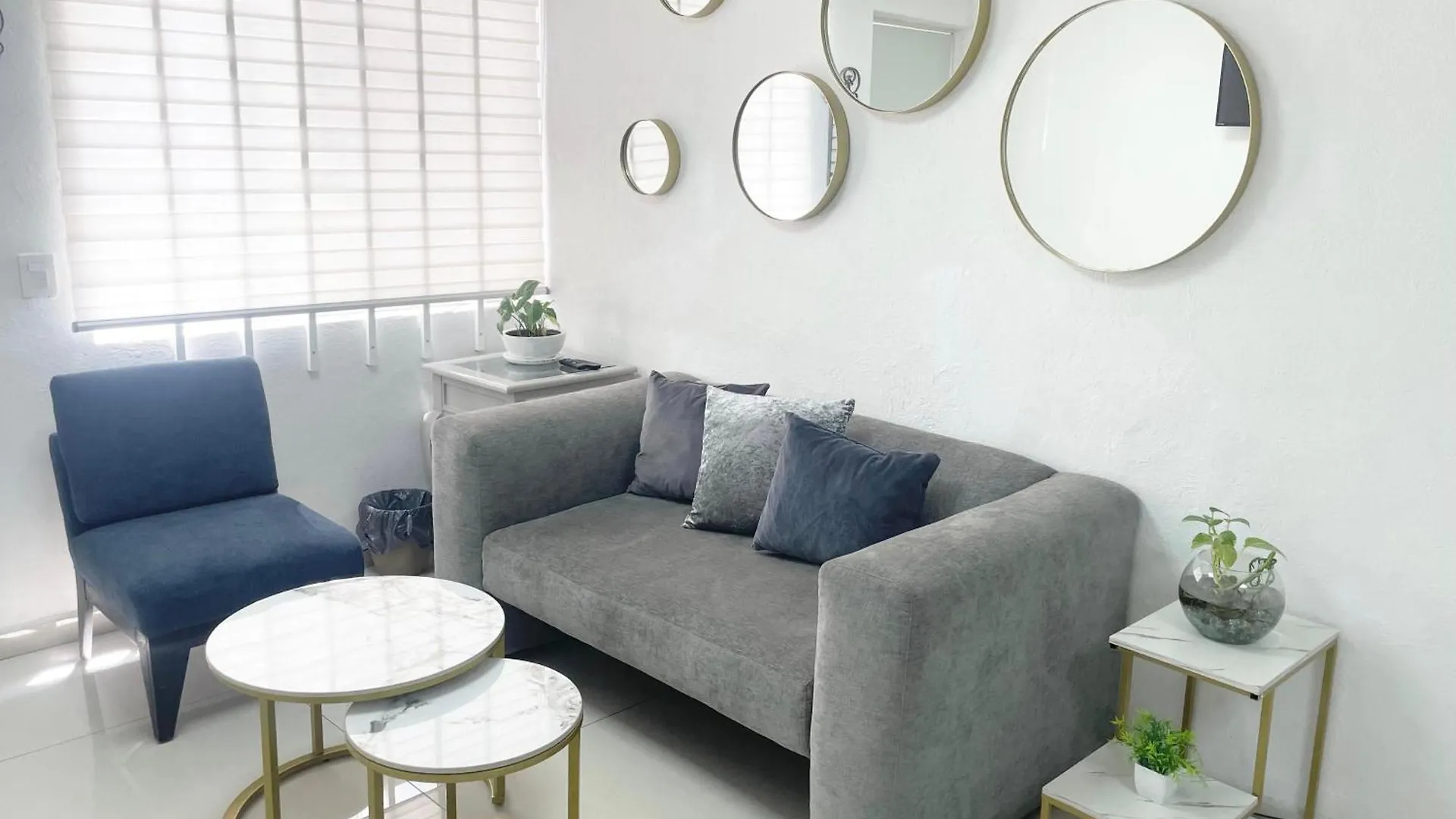Suites Jacarandas 203 Гвадалахара 0*,
